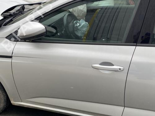 Used Left front door Left front door RENAULT MEGANE IV Hatchback (B9A/M/N_) 1.2 TCe 100 (B9MS) (100 hp) 33723924 33723924