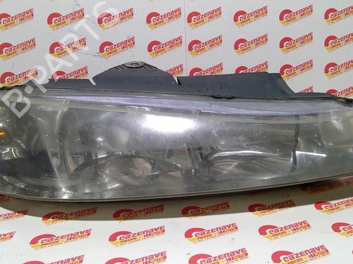 Used Right headlight PEUGEOT 406 (8B) 2.2 HDi (133 hp) 25693039