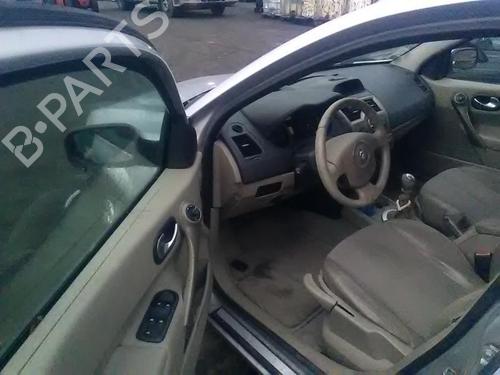 Gearbox RENAULT MEGANE II Estate (KM0/1_) 2.0 dCi | BP25696132M3