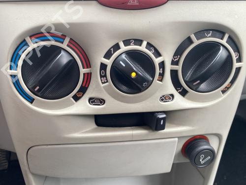 Used Heater blower motor FIAT PUNTO (188_) 1.2 60 (188.030, .050, .130, .150, .230, .250) (60 hp) 28168979