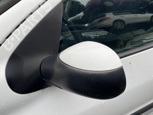 Left mirror PEUGEOT 206 Hatchback (2A/C) 1.4 i | BP25686047C26 