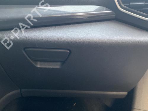 Handskerum FORD KUGA II (DM2) 2.0 TDCi (150 hp) 31830033