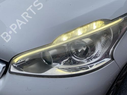left-headlight-peugeot-208-i-ca_-cc_-2012-2013-2014-2015-2016-2017-2018-2019-2020-2021-31584978 main image