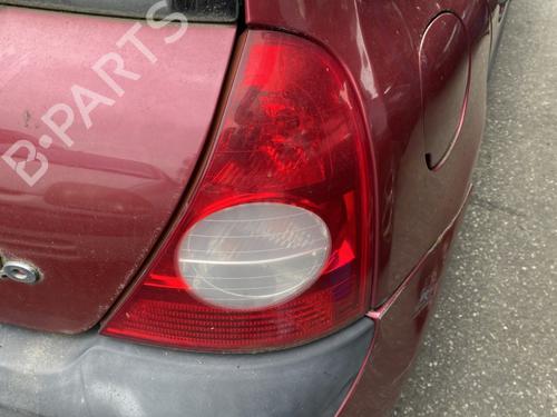Højre baglygte RENAULT CLIO II (BB_, CB_) 1.9 dTi (B/CB0U) (80 hp) 25680246