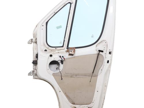 front-right-quarter-glass-citroen-jumper-ii-van-2006-33945985 main image