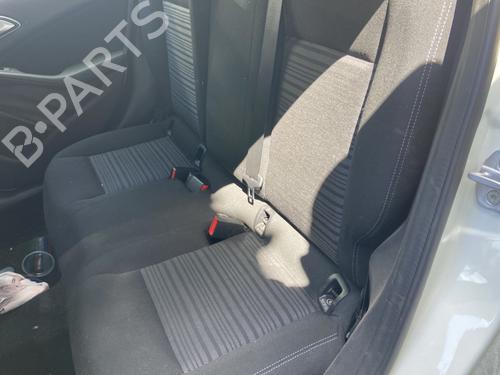 Used Rear seat MERCEDES-BENZ A-CLASS (W176) A 180 (176.042) (122 hp) 25672657