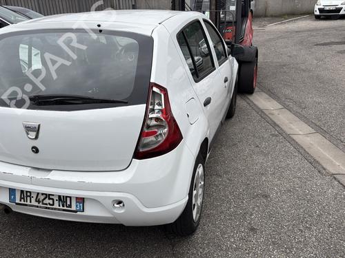 Left headlight DACIA SANDERO 1.4 (BS0C, BS0A, BS0G, BS1F, BS0E) | BP31722440C28  - Image 10