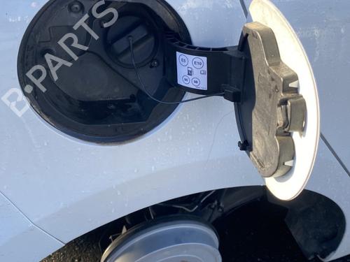 Used Fuel flap RENAULT CLIO V (B7_) 1.6 E-TECH 140 (B7MU) (140 hp) 31977411