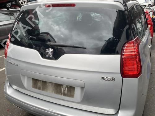 Right taillight PEUGEOT 5008 (0U_, 0E_) 1.6 HDi | BP27819633C35 