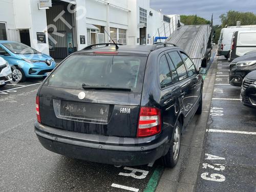 Højre forlygte SKODA FABIA I Combi (6Y5) 1.9 TDI | BP25676191C29 