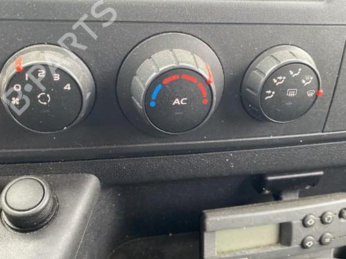 Used Climate control Climate control RENAULT MASTER III Van (FV) 2.3 dCi 100 FWD (FV0A, FV0B, FV0G, FV0K, FV0H) (101 hp) 25686366 25686366
