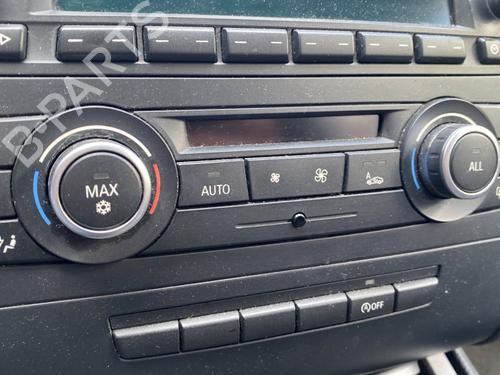 Used Climate control BMW 1 (E81) 118 d (143 hp) 25680143