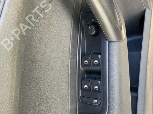 Used Left front window switch Left front window switch AUDI A1 Sportback (8XA, 8XF) 1.6 TDI (90 hp) 39762389 39762389