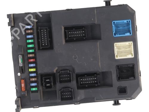 Used Fuse box CITROËN C2 (JM_) 1.4 HDi (68 hp) 25680213