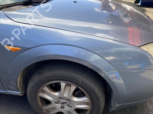 Used Right front fenders FORD MONDEO III Turnier (BWY) 2.0 16V TDDi / TDCi (115 hp) 25686118