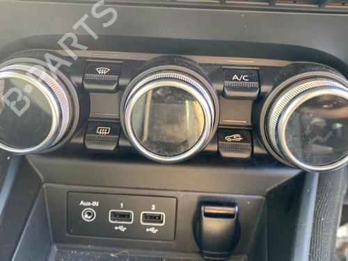 Used Climate control Climate control RENAULT ZOE (BFM_) ZOE (BFMC, BFMD) (136 hp) 27253783 27253783