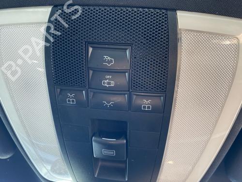 Plafonnier MERCEDES-BENZ E-CLASS Coupe (C207) E 350 CDI (207.322) (231 hp) 29069635