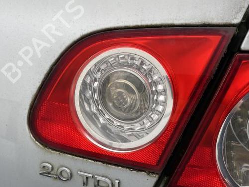 right-tailgate-light-vw-passat-b6-3c2-2005-2006-2007-2008-2009-2010-2011-25692143 main image