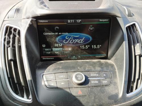 Used Radio Radio 37751057 37751057