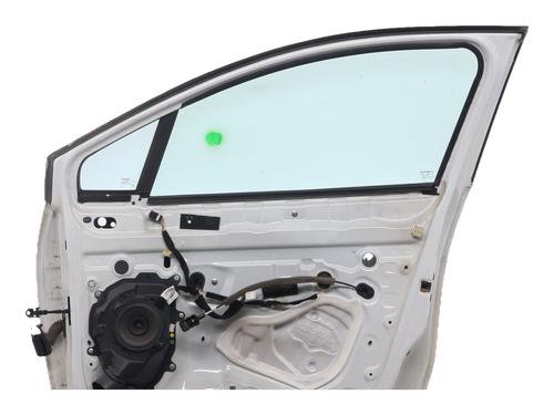 right-front-door-renault-clio-iv-bh_-2012-2013-2014-2015-2016-2017-2018-2019-2020-2021-39979596 main image