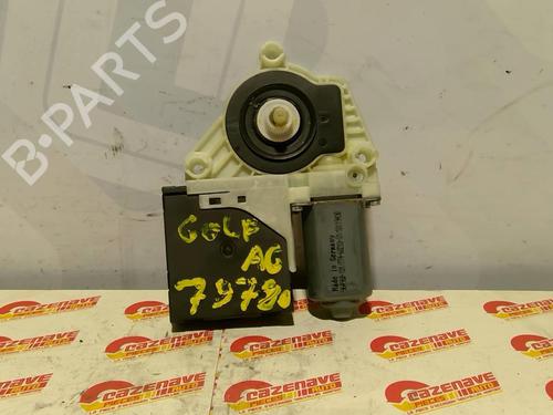 Used Left front window motor VW GOLF VI (5K1) 1.6 TDI (105 hp) 25695962
