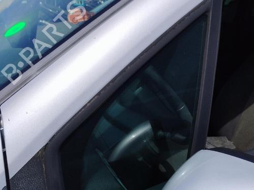 front-left-quarter-glass-renault-modus-grand-modus-fjp0_-2004-37036788 main image
