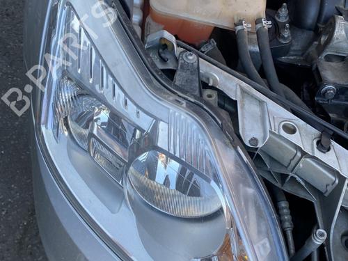 Used Right headlight FORD FOCUS II Turnier (DA_, FFS, DS) 1.6 (100 hp) 27615292