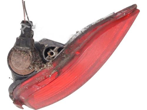 rear-fog-light-renault-megane-iv-hatchback-b9amn_-2015-30969363 main image