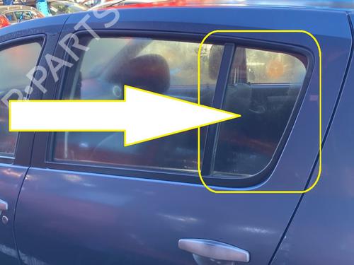 Dør rude ventre bagtil DACIA SANDERO 1.5 dCi (68 hp) 31994437