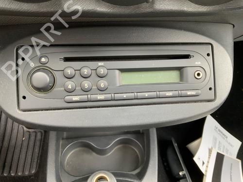 radio-renault-twingo-ii-cn0_-2007-40249751 main image
