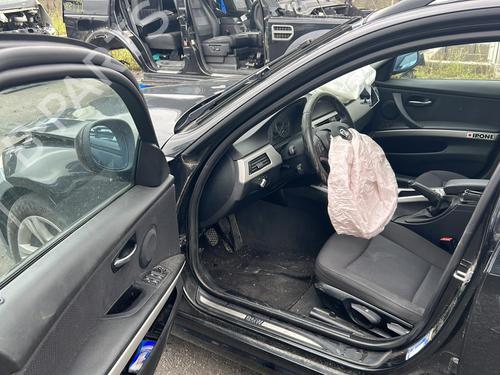 Used Parts BMW 3 Touring (E91) 320 i 2537095