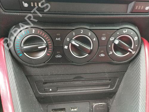 climate-control-mazda-2-hatchback-dl-dj-2014-35806669 main image