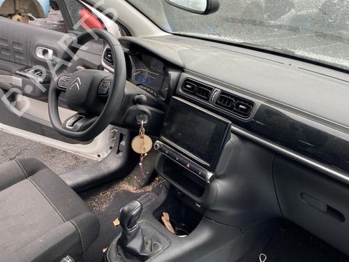 Used Passenger airbag CITROËN C3 III (SX) 1.2 PureTech 82 (83 hp) 31760331