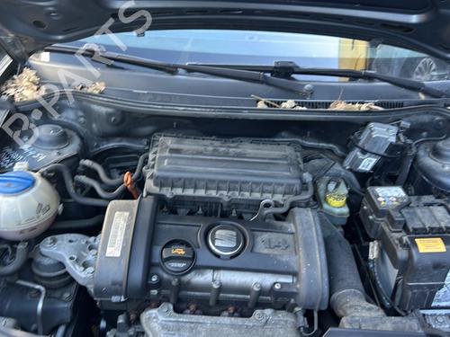 Right headlight SEAT IBIZA III (6L1) 1.4 16V | BP26907604C29 