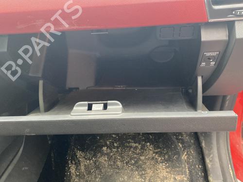 Used Glove box SKODA FABIA III Estate (NJ5) 1.0 TSI (95 hp) 28189913