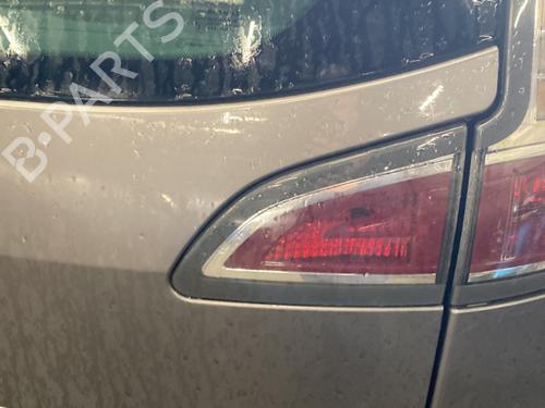Used Right tailgate light RENAULT SCÉNIC III (JZ0/1_) 1.5 dCi (JZ02, JZ0R) (95 hp) 31811216