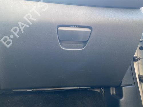 Used Glove box PEUGEOT 208 I (CA_, CC_) 1.6 HDi / BlueHDi 75 (75 hp) 32685021