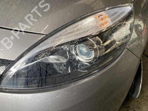 Left headlight RENAULT SCÉNIC III (JZ0/1_) 1.5 dCi (JZ02, JZ0R) | BP31811220C28