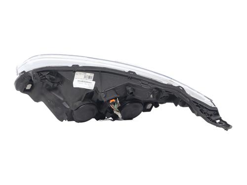 Right headlight PEUGEOT 208 I (CA_, CC_) 1.2 VTI 82 | BP31596183C29