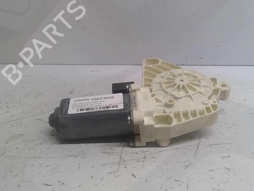 right-front-window-motor-mercedes-benz-a-class-w169-2004-2005-2006-2007-2008-2009-2010-2011-2012-25699100 main image