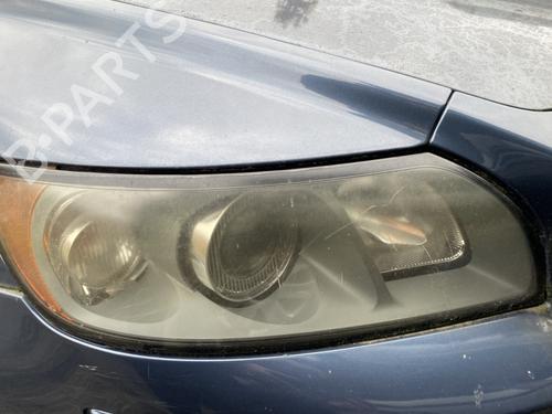Used Right headlight VOLVO V50 (545) 1.6 D (110 hp) 25677836