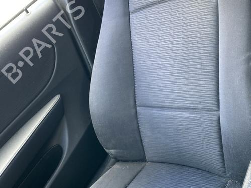 Asiento delantero derecho BMW 1 (E81) 118 d (143 hp) 25680147