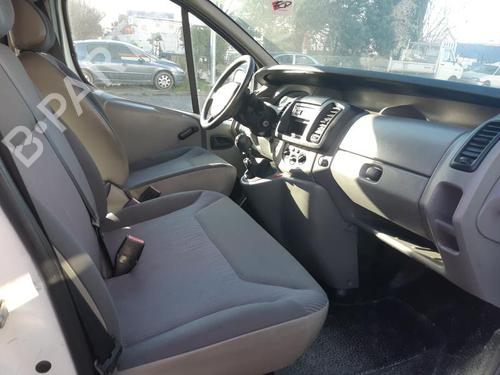 RENAULT TRAFIC II Bus (JL) 2538792