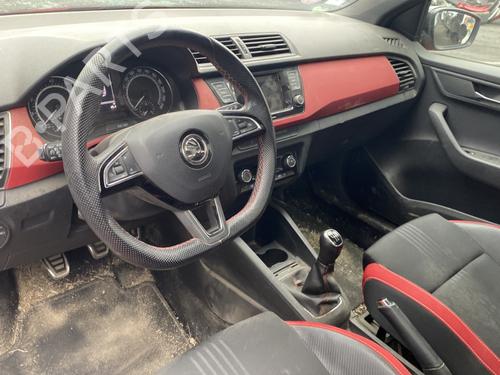 Used Passenger airbag SKODA FABIA III Estate (NJ5) 1.0 TSI (95 hp) 28189911