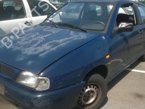 Left taillight SEAT IBIZA II (6K1) 1.9 D | BP25689821C34 
