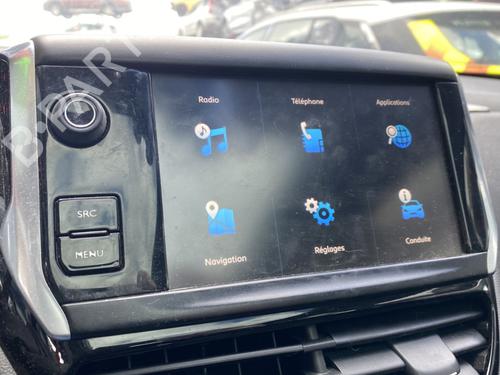 Used Radio PEUGEOT 208 I (CA_, CC_) 1.2 VTI 82 (82 hp) 25682001