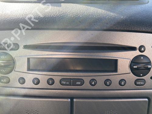 Used Radio Radio ALFA ROMEO 147 (937_) 1.9 JTDM 8V (937.AXD1A, 937.AXU1A, 937.BXU1A) (120 hp) 33535551 33535551