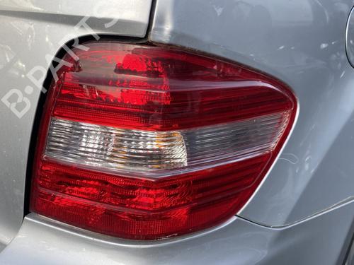 Used Right taillight Right taillight MERCEDES-BENZ M-CLASS (W164) ML 320 CDI 4-matic (164.122) (224 hp) 26689048 26689048