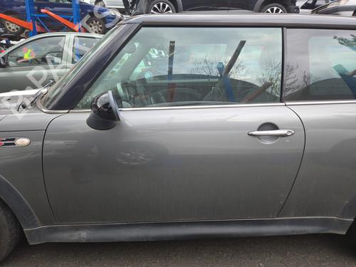 Used Left front door MINI MINI (R50, R53) Cooper S (163 hp) 25693592