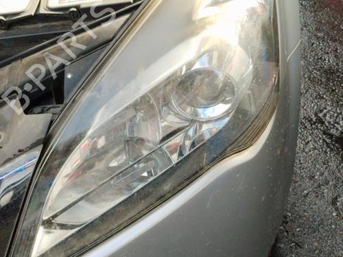 Used Left headlight KIA CEE'D Hatchback (ED) 1.6 CRDi 115 (115 hp) 25740033